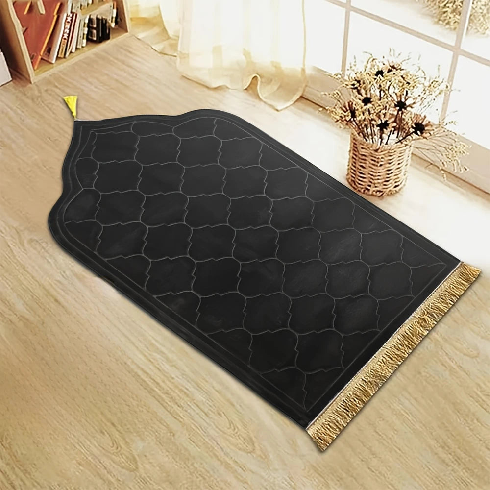 Luxury Soft Islamic Prayer Mat with Tassels – Comfortable & Elegant Design for Daily Salah